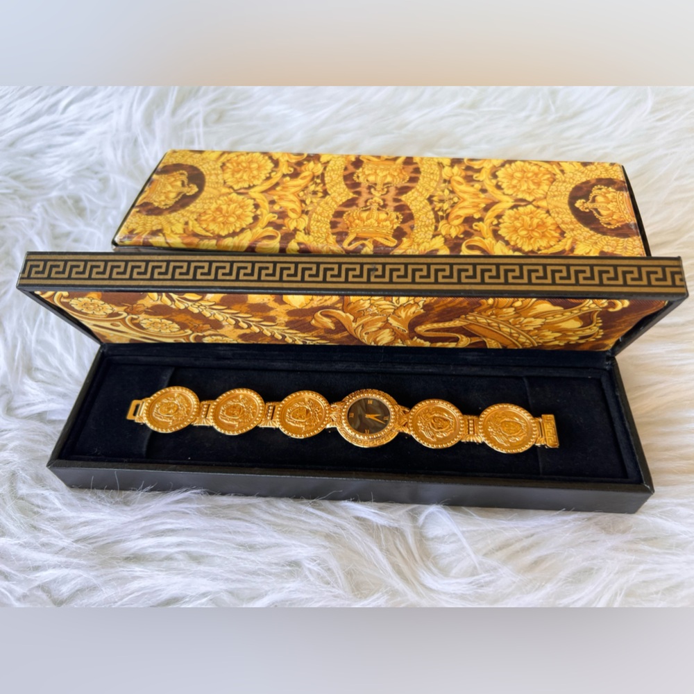 NWOT Gianni Versace Signature Medusa Head - Picture 2 of 5